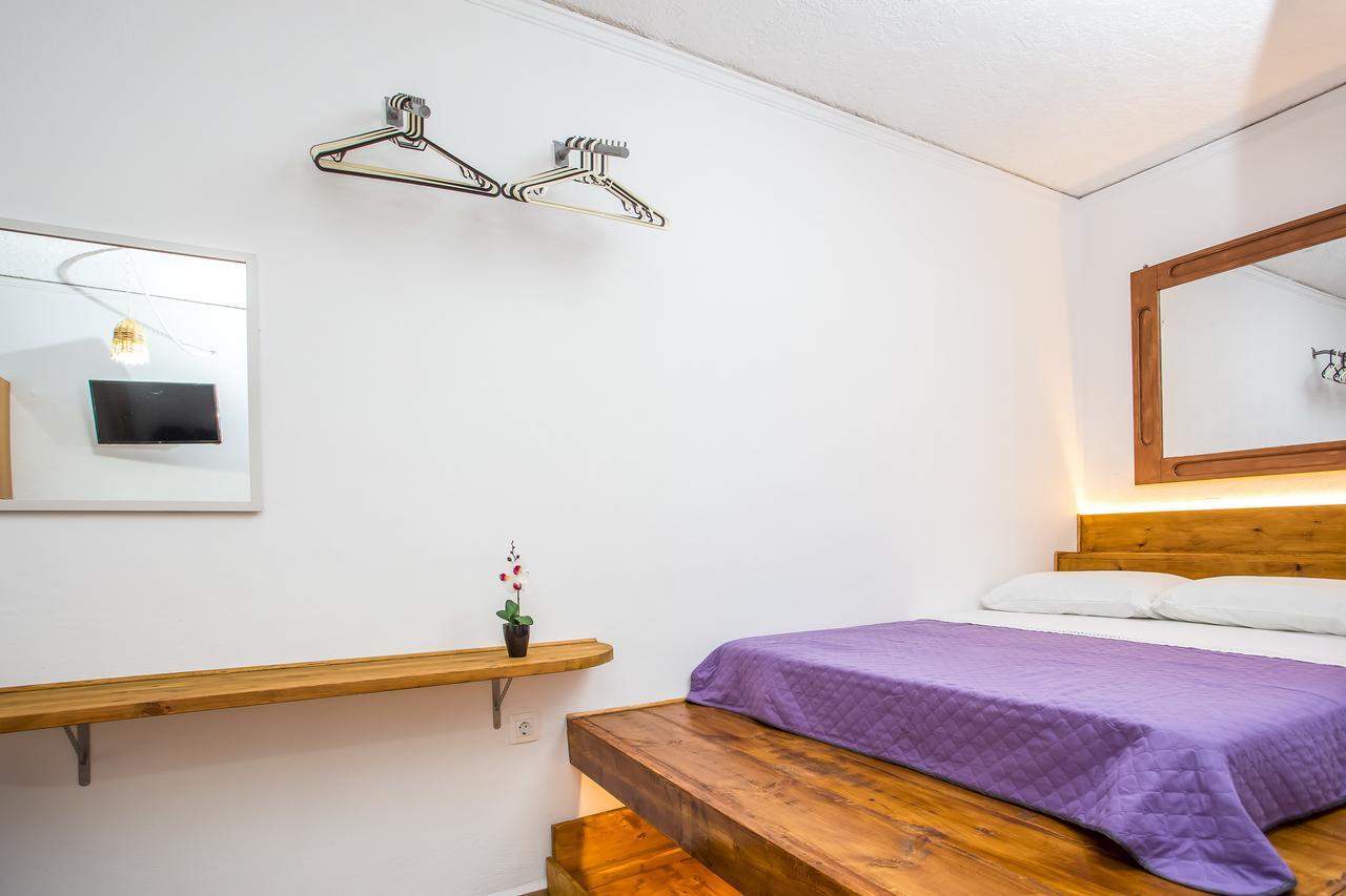 Toulas Studios & Apts No2 ファリラキ エクステリア 写真
